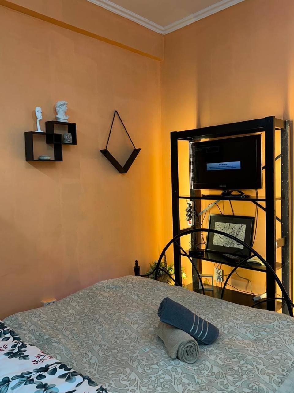 1-Room Apart. 21 On Usenbaeva 52 Near Eurasia Shopping Center Бішкек Екстер'єр фото